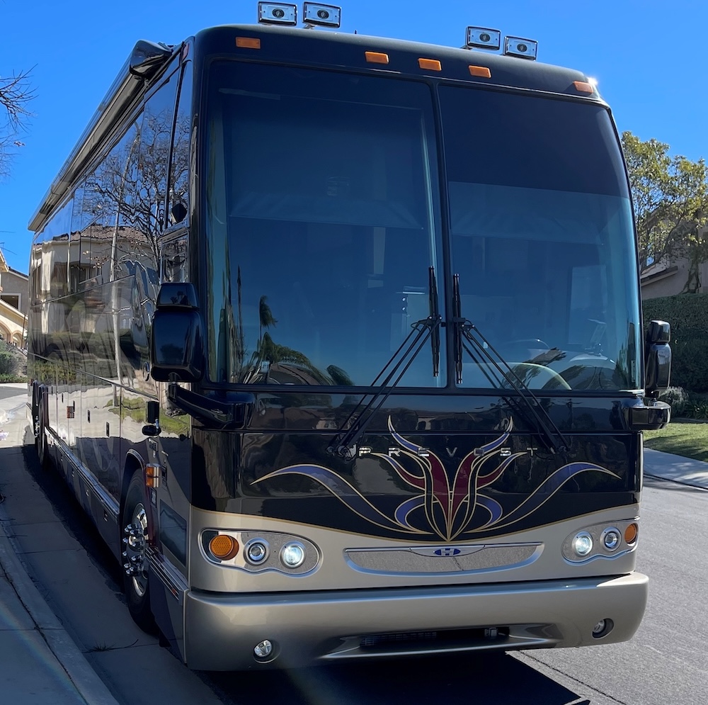 2004 Prevost Featherlite  H3-45 For Sale