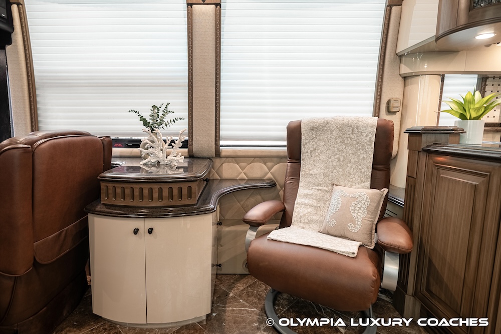 2004 Prevost Liberty XLII For Sale