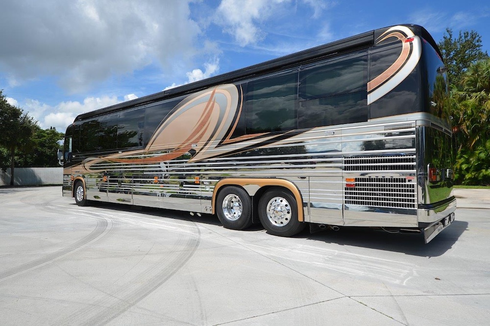 2004 Prevost Liberty XLII For Sale