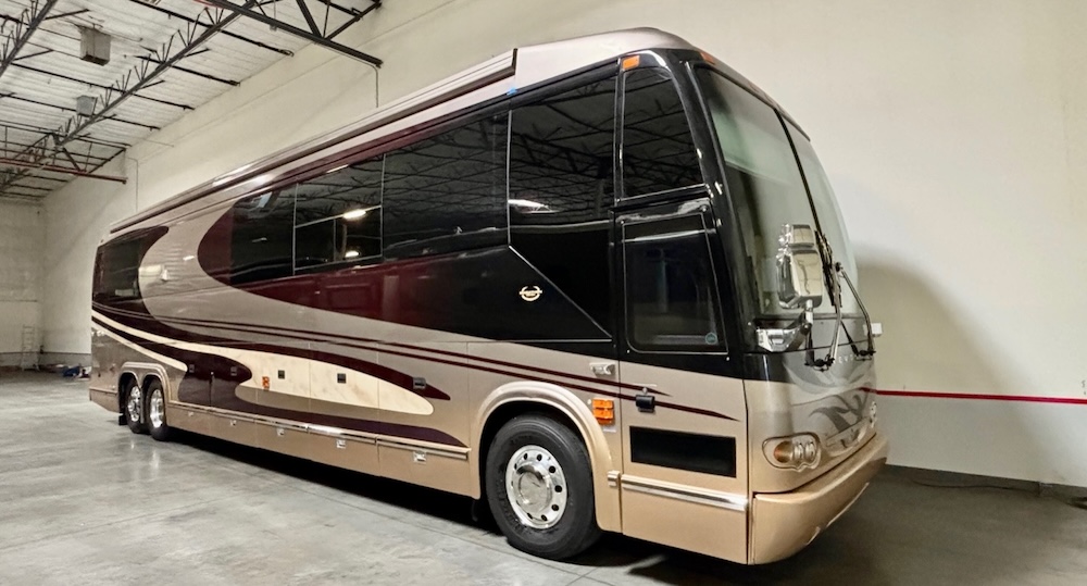 2004 Prevost Marathon H3-45 For Sale