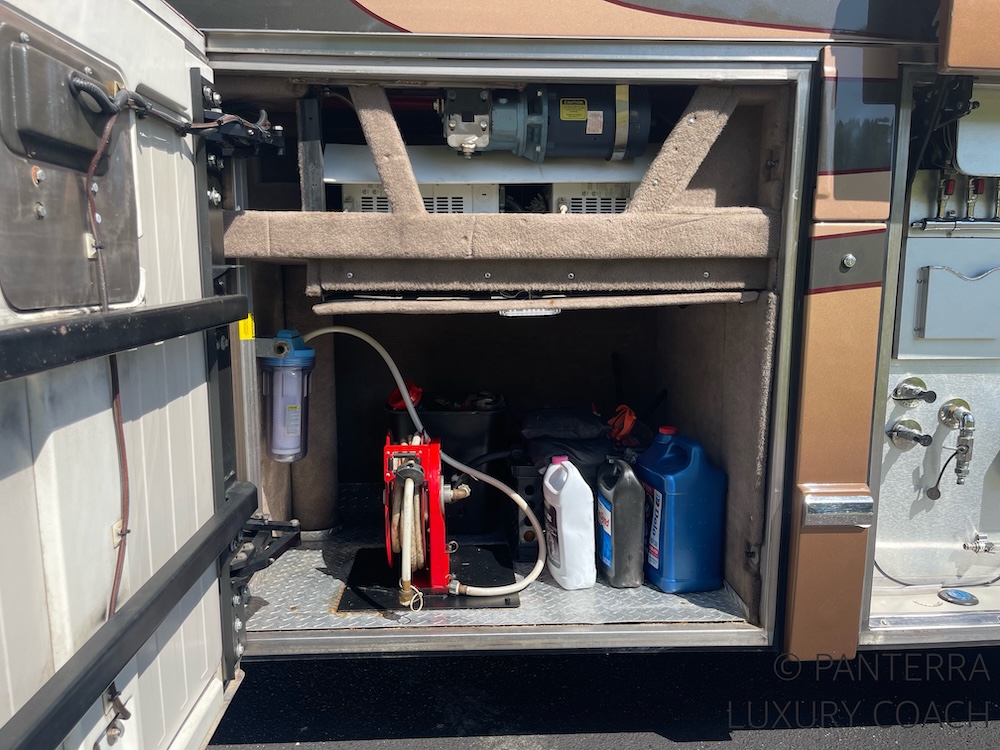 2004 Prevost Marathon  H3-45 For Sale