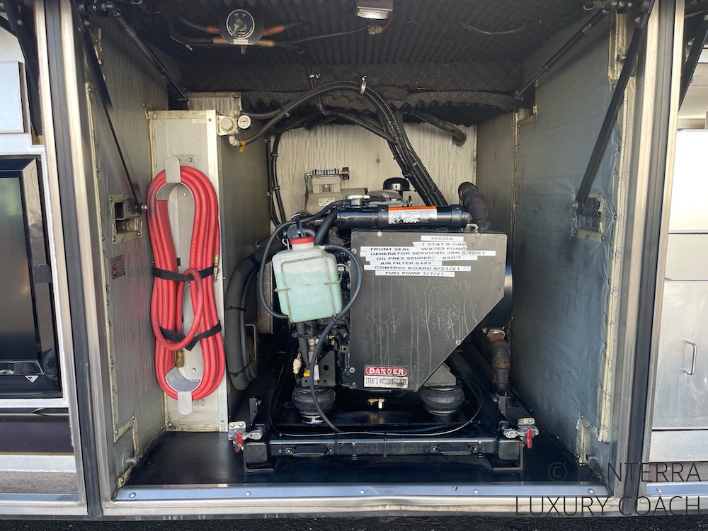 2004 Prevost Marathon  H3-45 For Sale