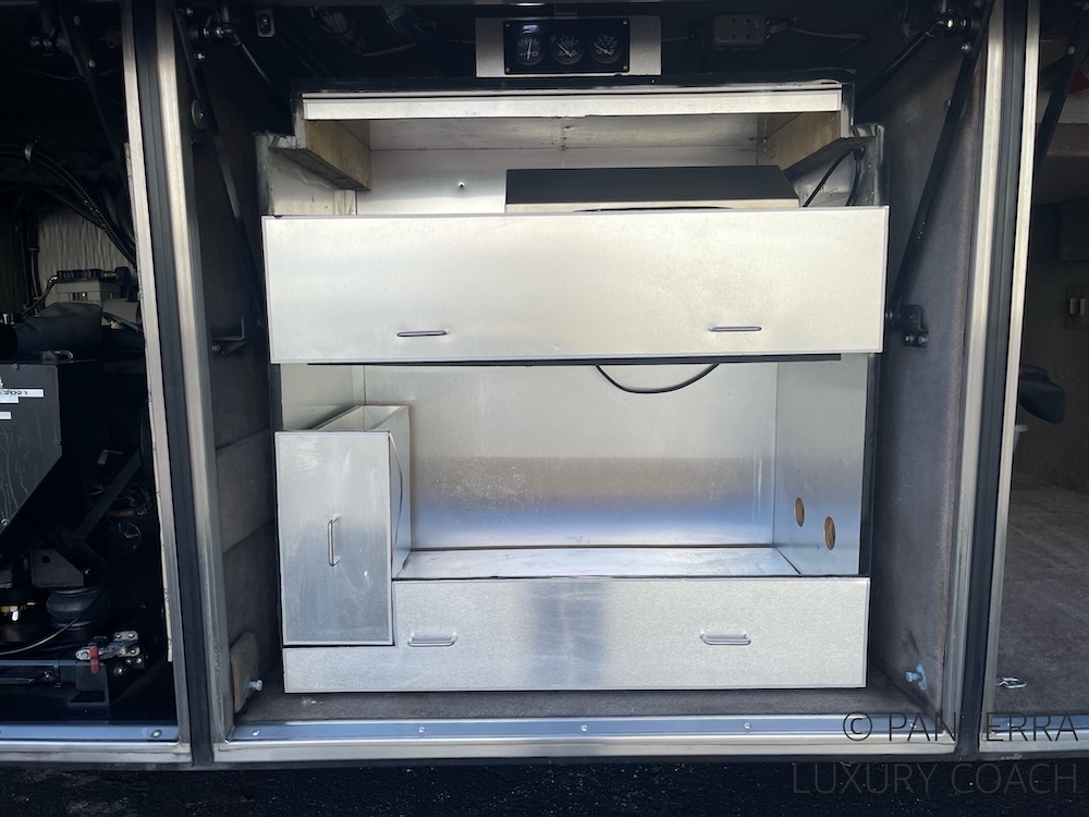 2004 Prevost Marathon  H3-45 For Sale