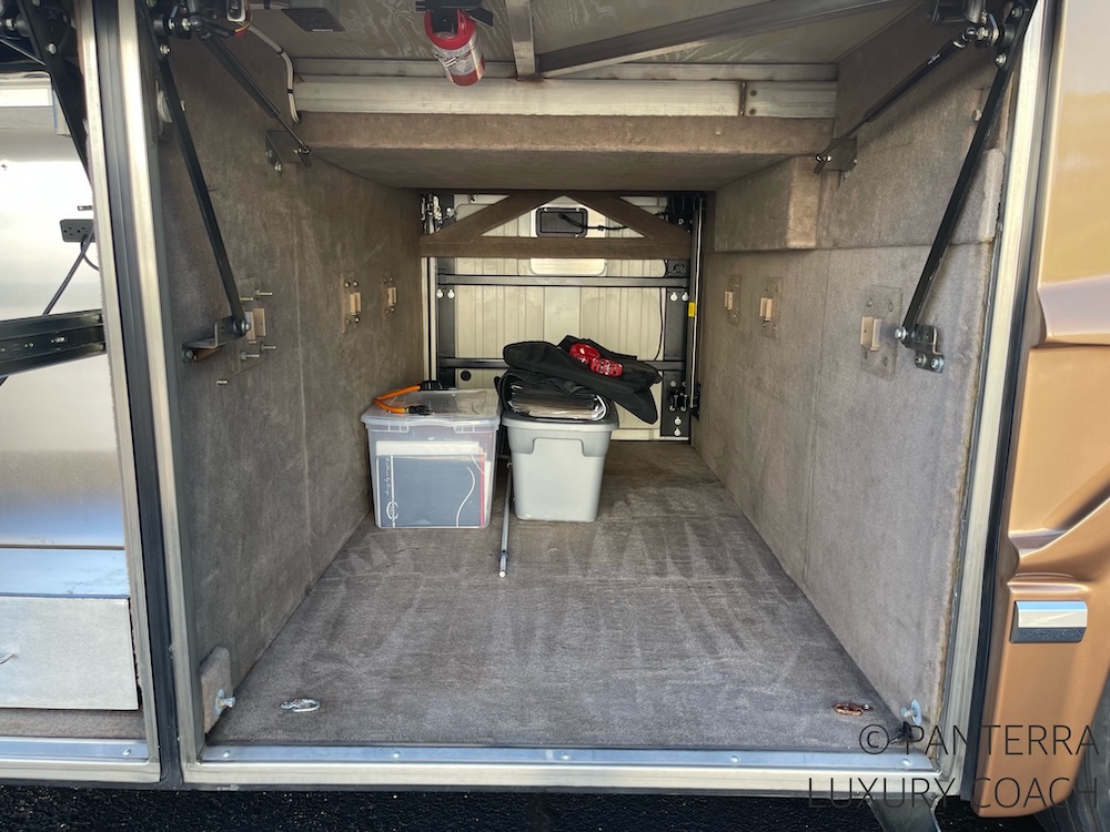 2004 Prevost Marathon  H3-45 For Sale