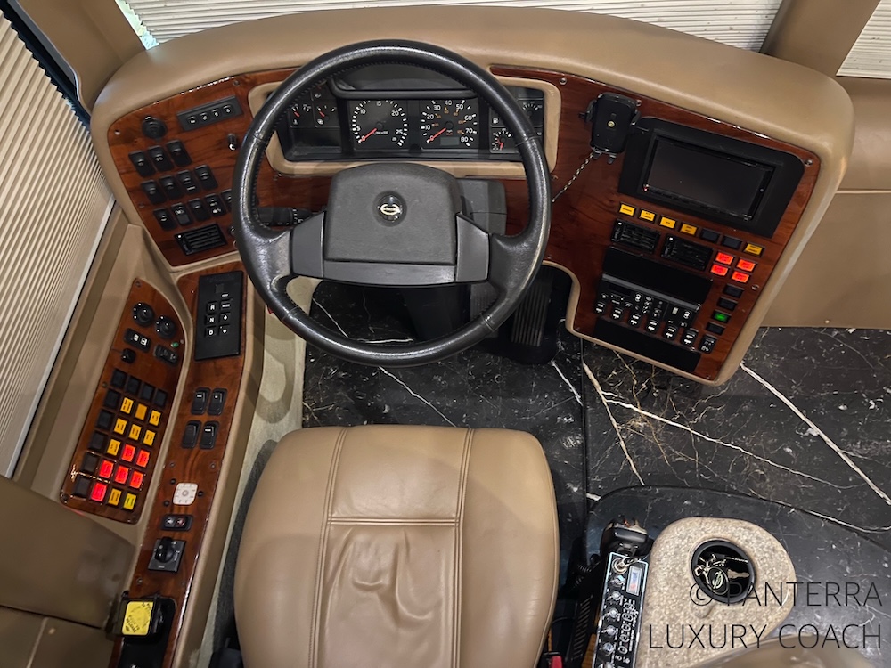 2004 Prevost Marathon  H3-45 For Sale