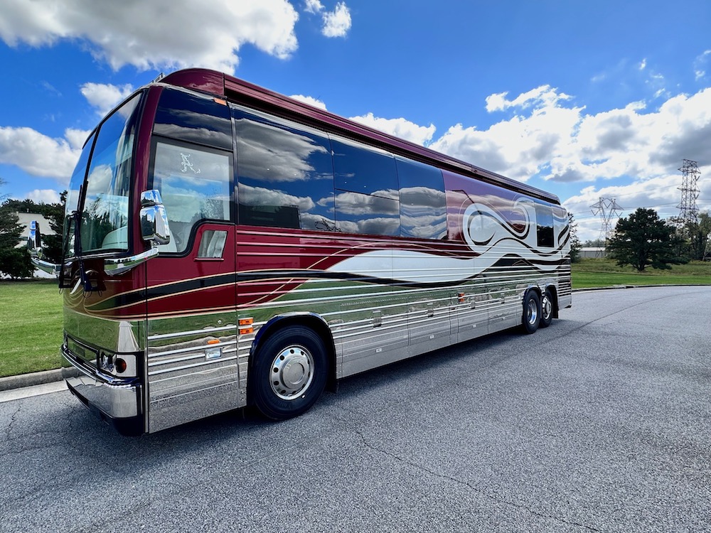 2004 Prevost Parliament XLII For Sale
