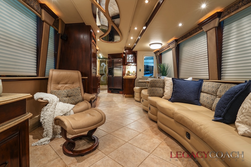 2004 Prevost Royale XLII For Sale