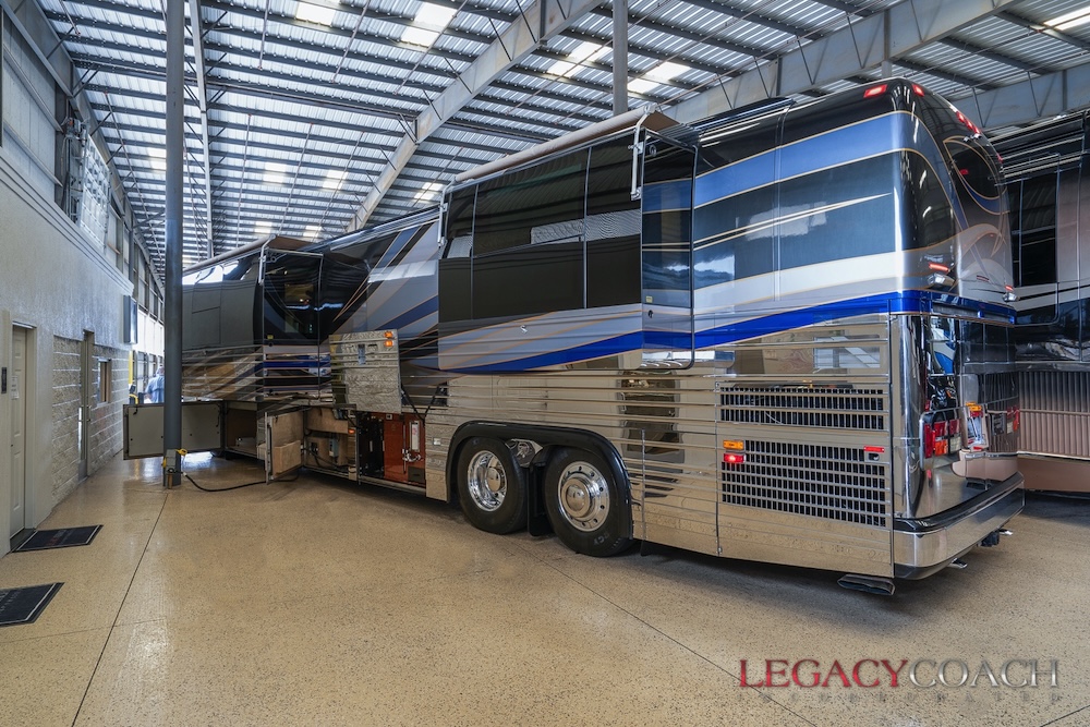 2004 Prevost Royale XLII For Sale