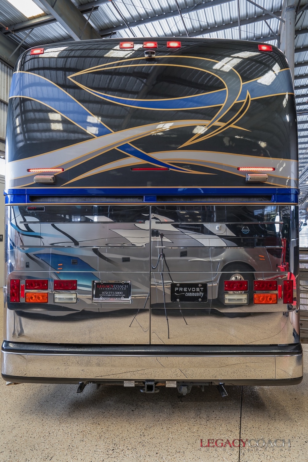 2004 Prevost Royale XLII For Sale