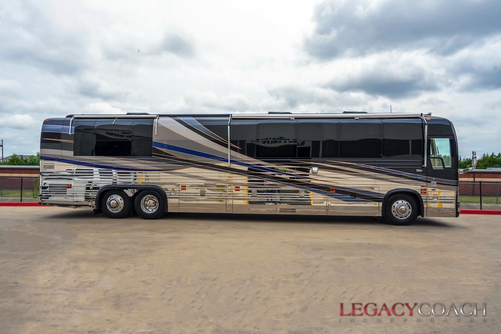 2004 Prevost Royale XLII For Sale