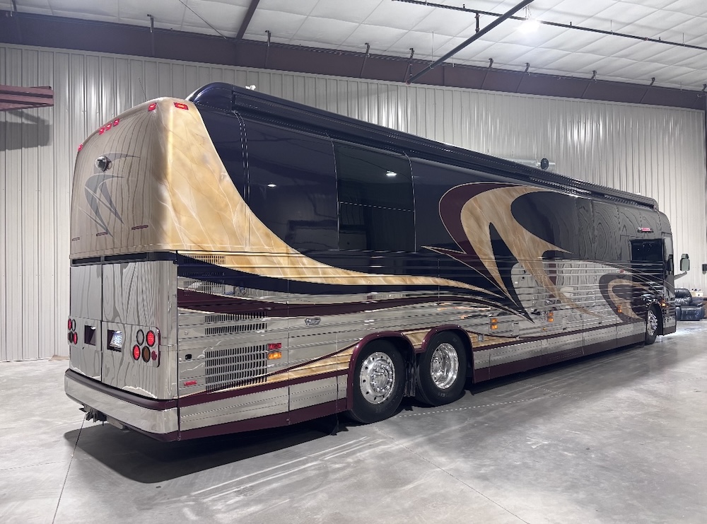 204 Prevost Vision XLII For Sale