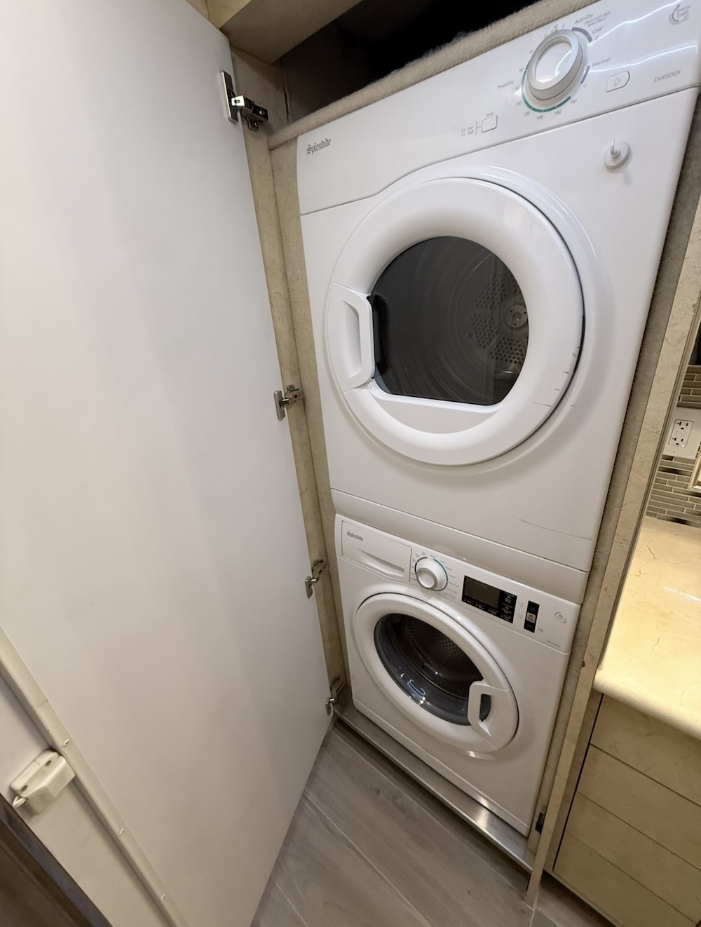 204 Prevost Vision XLII For Sale