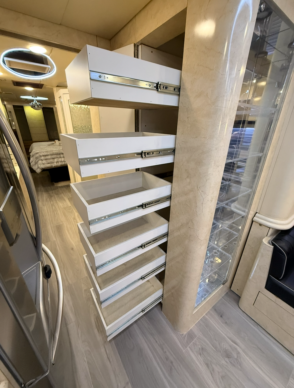 2004 Prevost Vision XLII For Sale