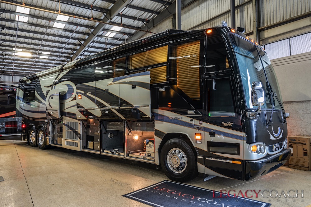 2005 Prevost Liberty H3-45 For Sale