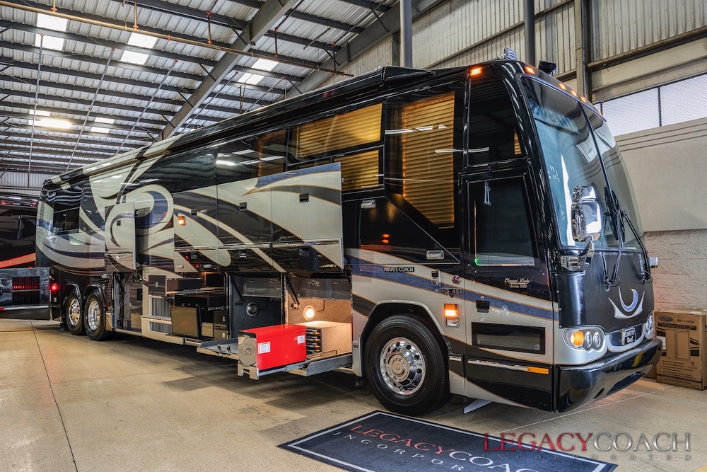 2005 Prevost Liberty H3-45 For Sale