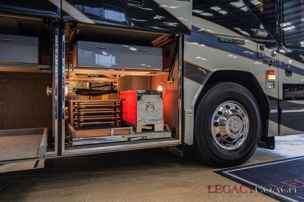 2005 Prevost Liberty H3-45 For Sale