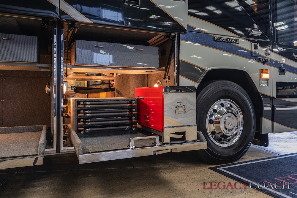 2005 Prevost Liberty H3-45 For Sale