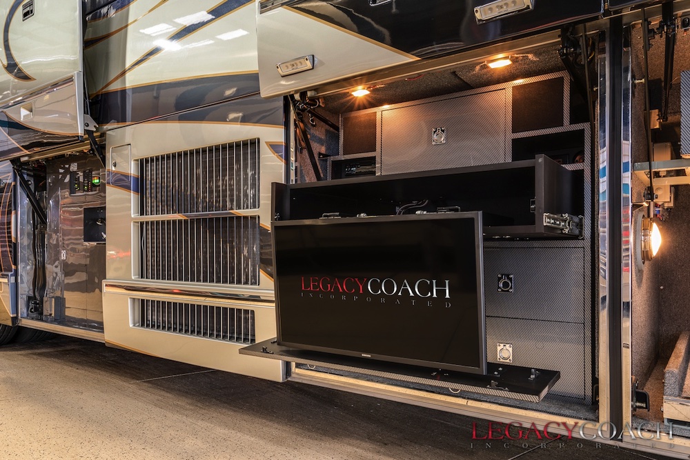 2005 Prevost Liberty H3-45 For Sale