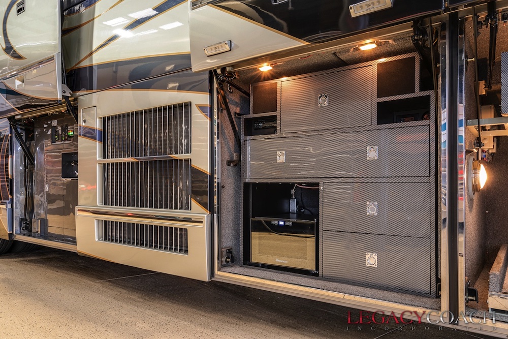 2005 Prevost Liberty H3-45 For Sale