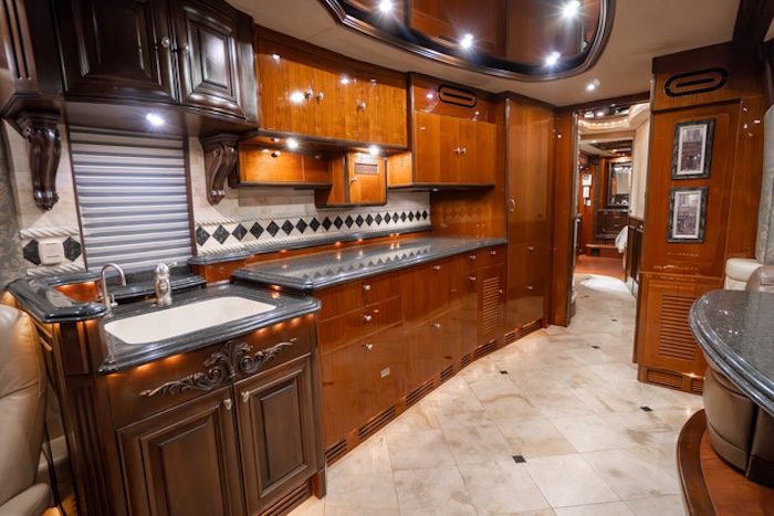 2005 Prevost Liberty XLII For Sale