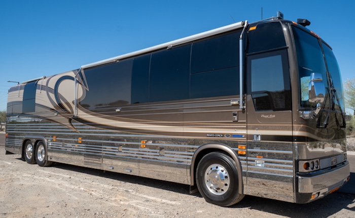 2005 Prevost Liberty XLII For Sale