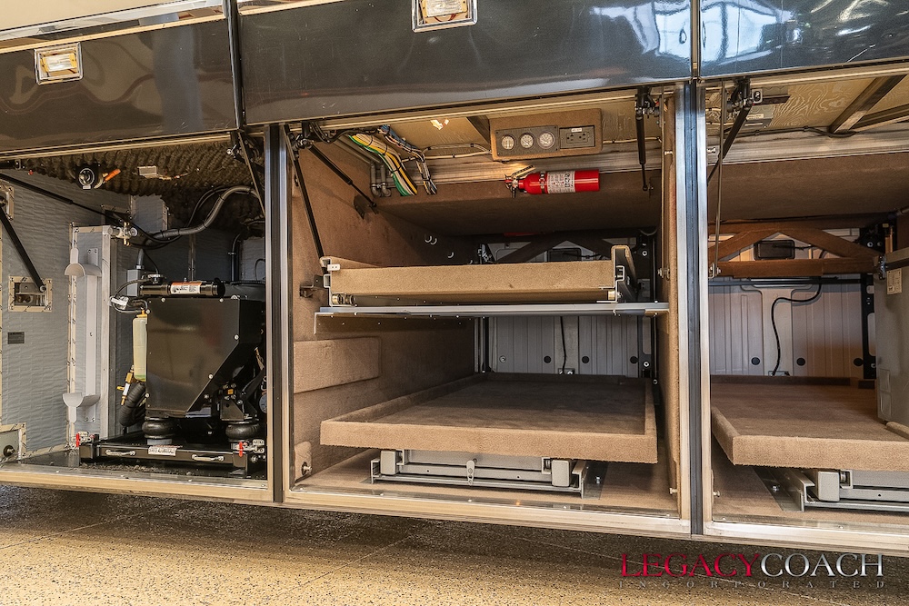 2005 Prevost  Marathon H3-45 For Sale