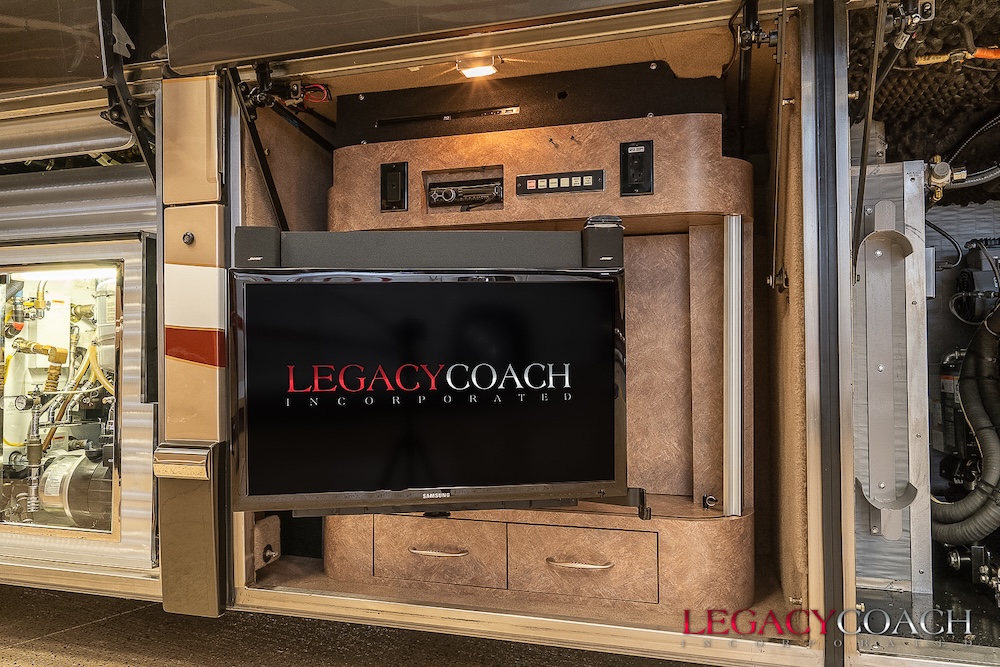 2005 Prevost  Marathon H3-45 For Sale