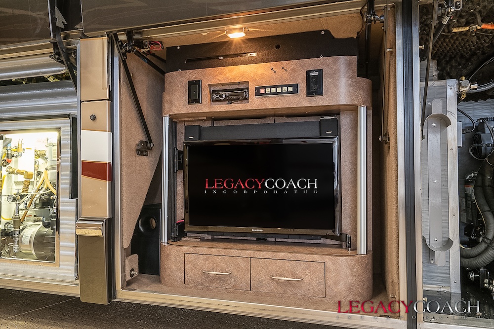 2005 Prevost  Marathon H3-45 For Sale