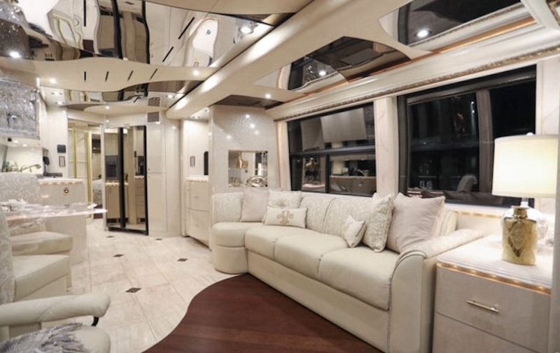 2005 Prevost Marathon H3-45 For Sale