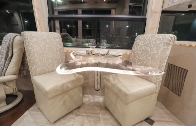 2005 Prevost Marathon H3-45 For Sale