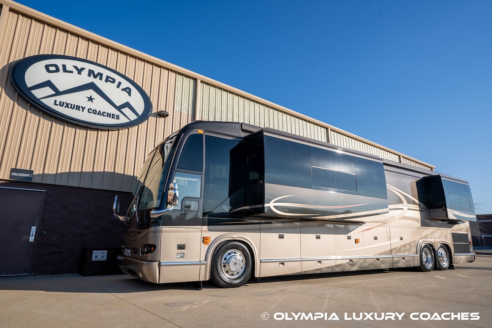 2005 Prevost  Marathon H3-45 For Sale