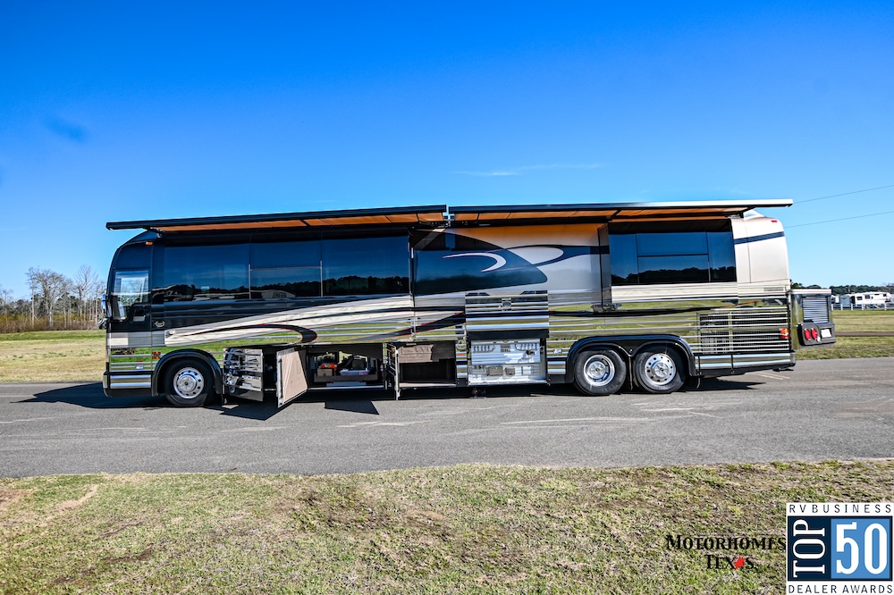 2005 Prevost Marathon XLII For Sale