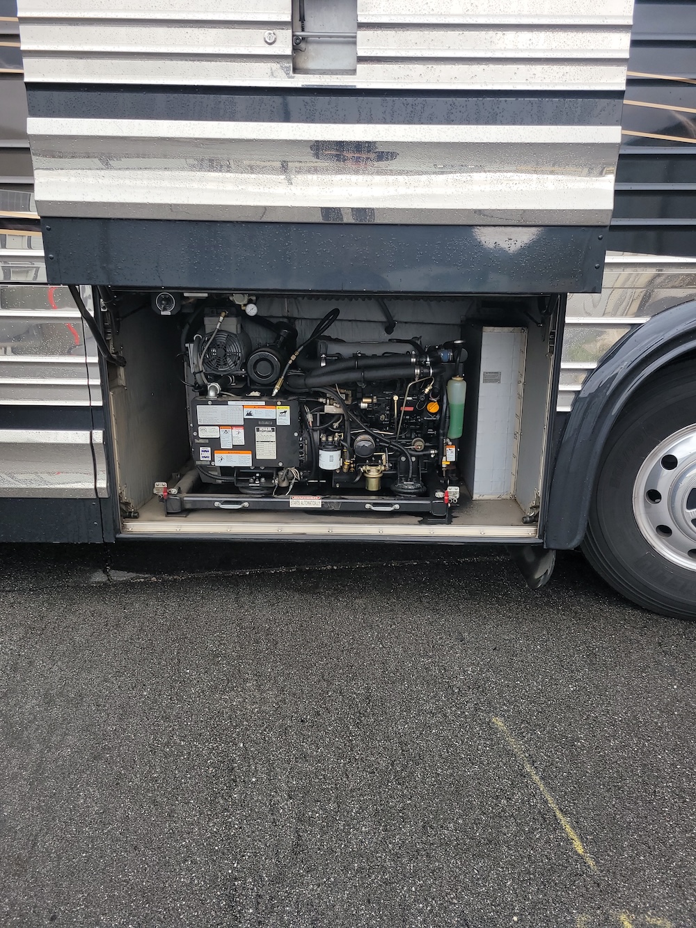 2005 Prevost Marathon XLII For Sale