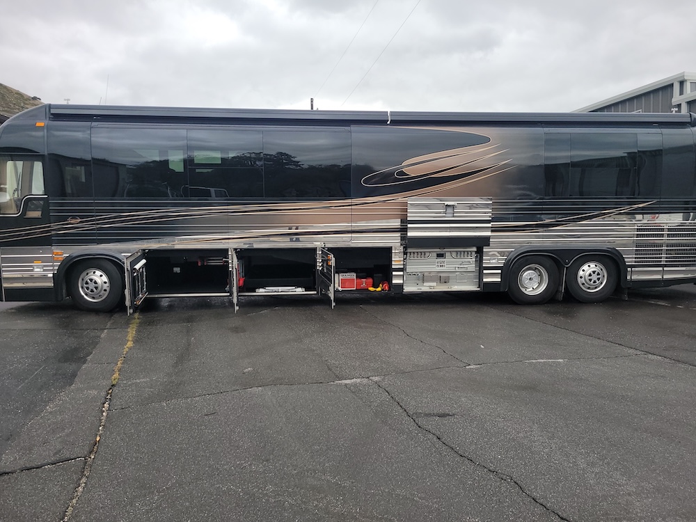 2005 Prevost Marathon XLII For Sale