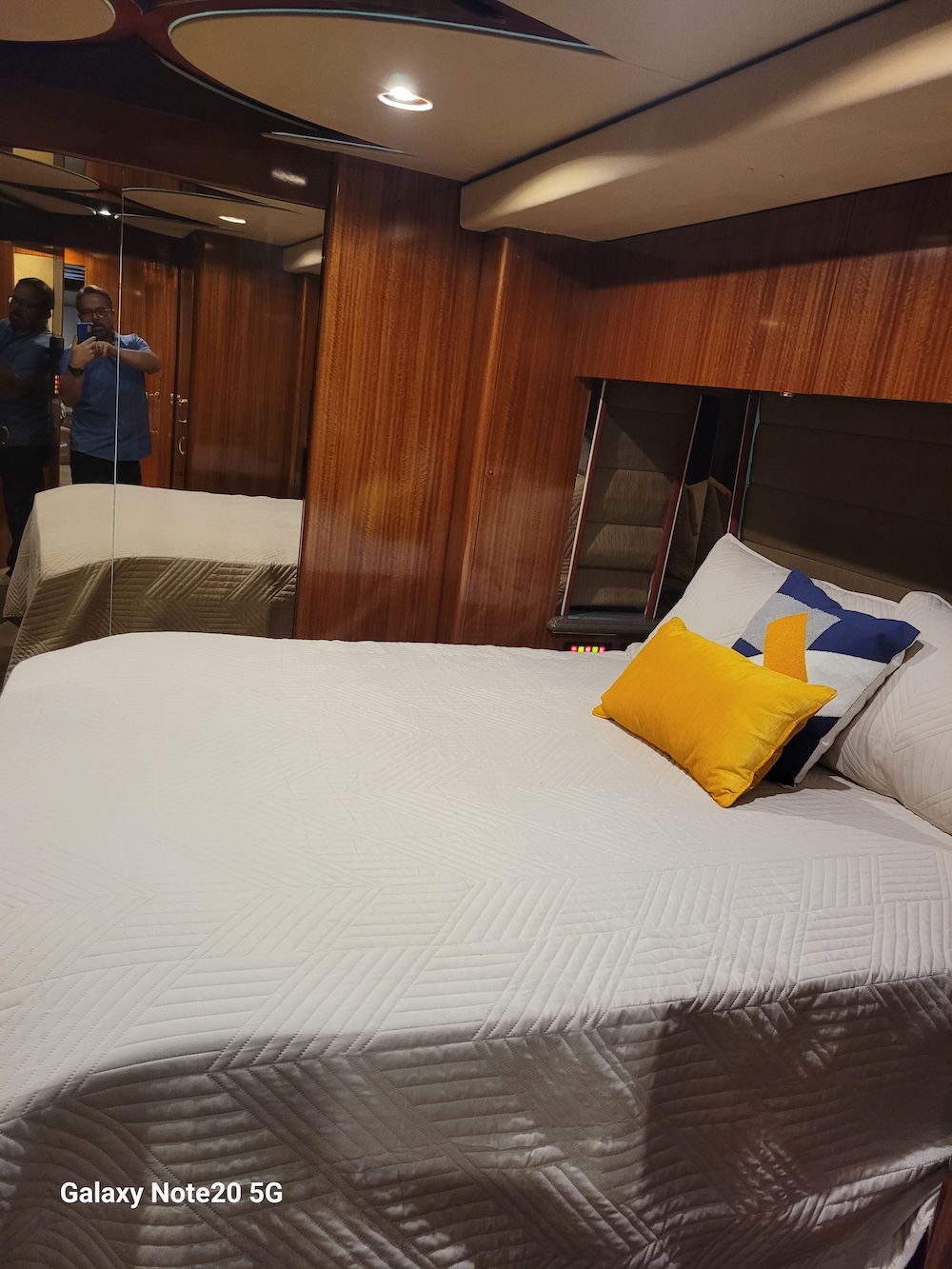 2005 Prevost Marathon XLII For Sale