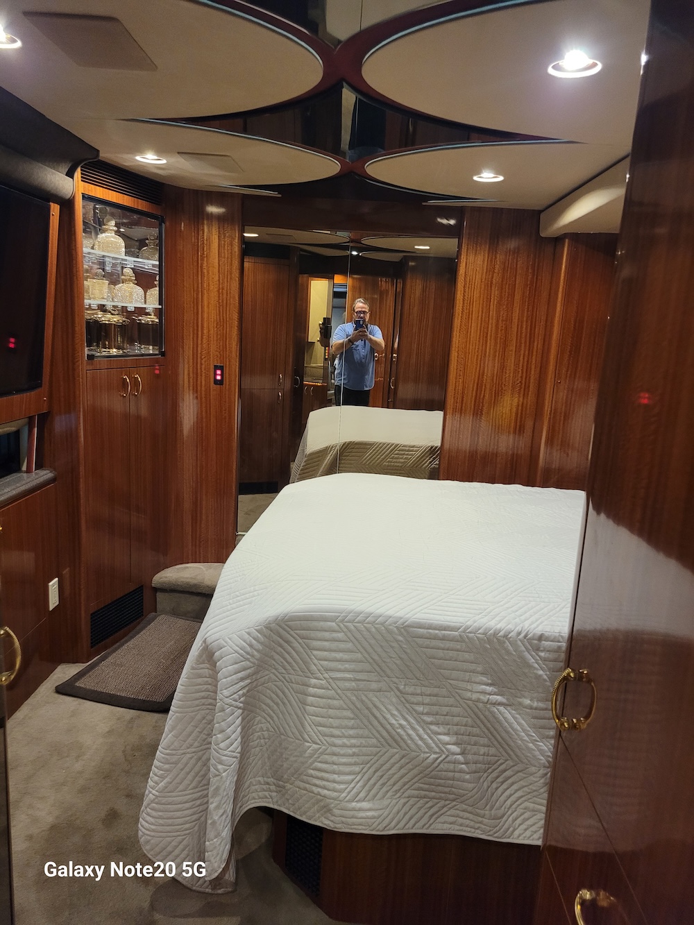 2005 Prevost Marathon XLII For Sale