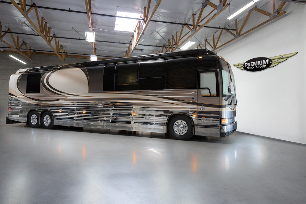 2005 Prevost Parliament XLII For Sale