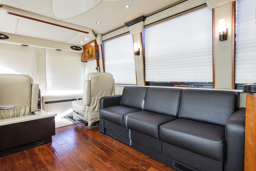 2005 Prevost Royale XLII For Sale