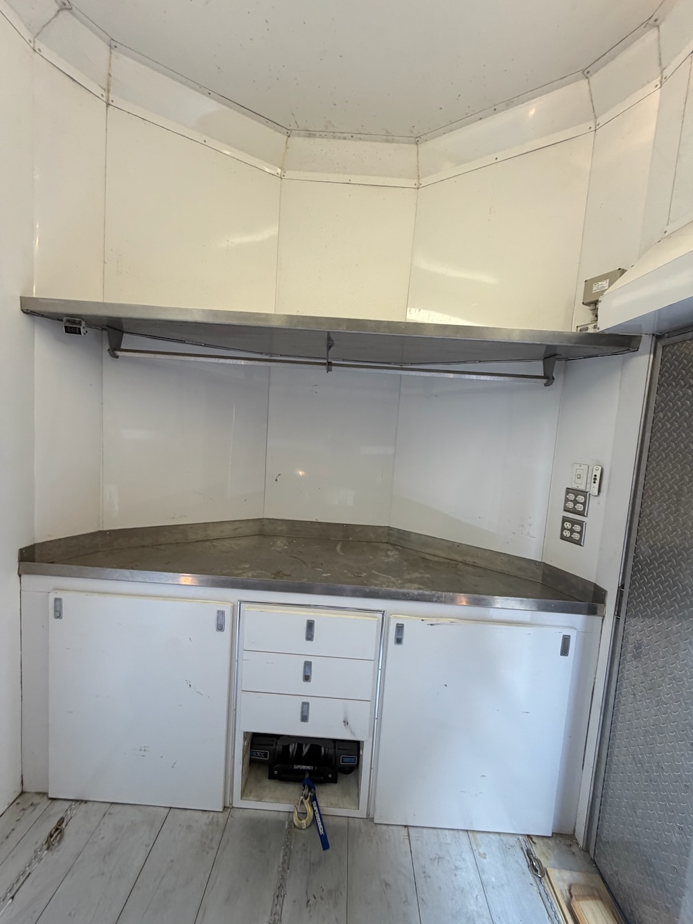 2006 Prevost Featherlite H3-45 For Sale