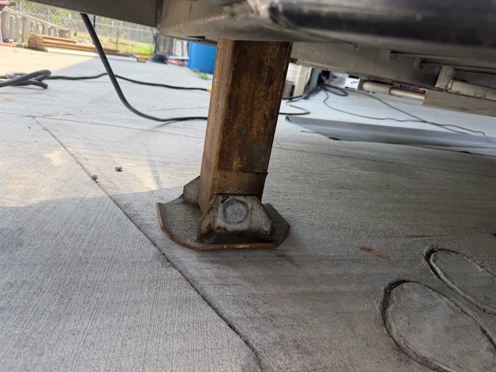 2006 Prevost Featherlite H3-45 For Sale