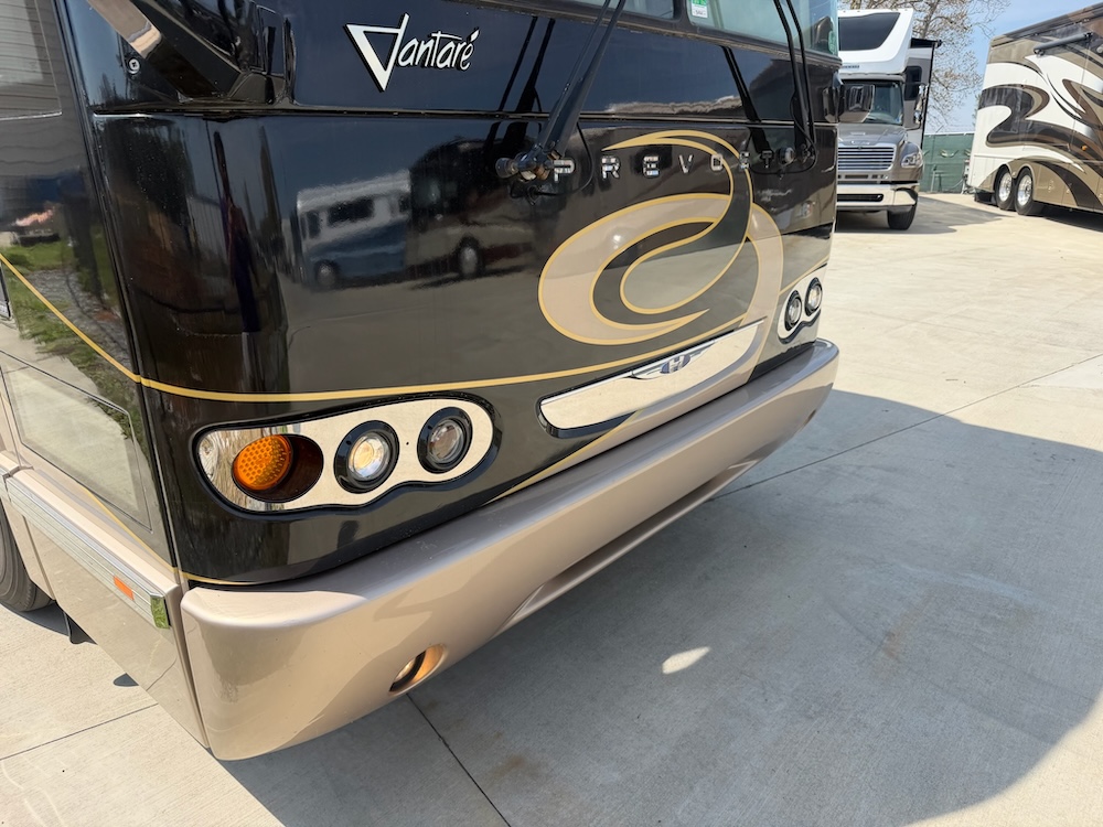 2006 Prevost Featherlite H3-45 For Sale