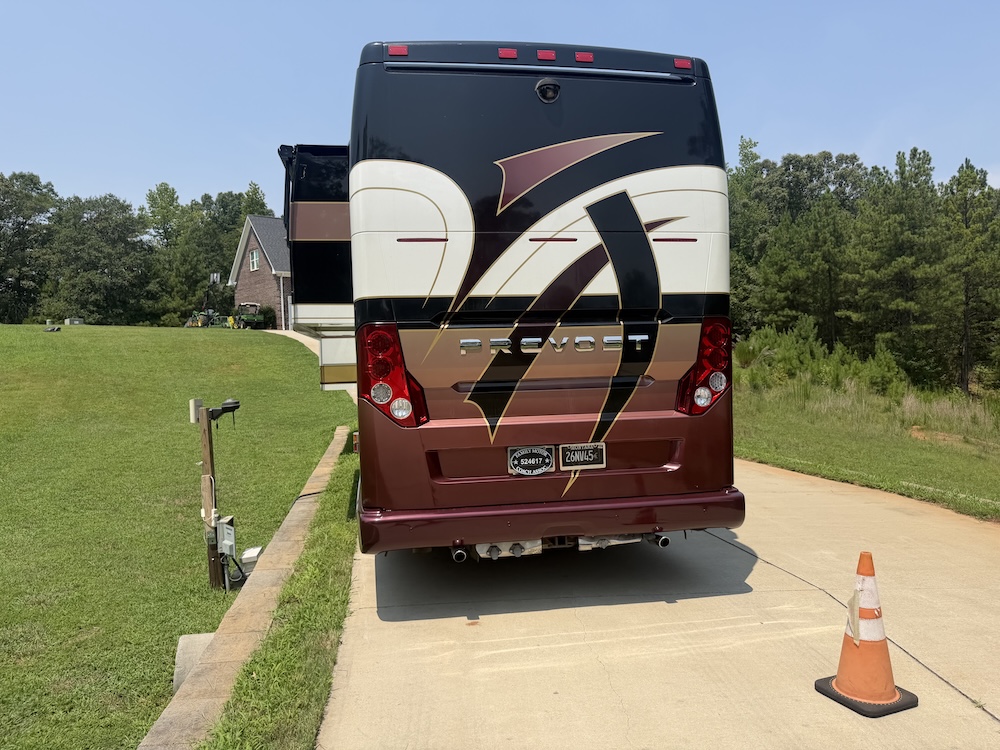 2006 Prevost Featherlite H3-45 For Sale