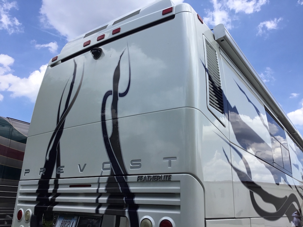 2006 Prevost Featherlite H3-45 For Sale