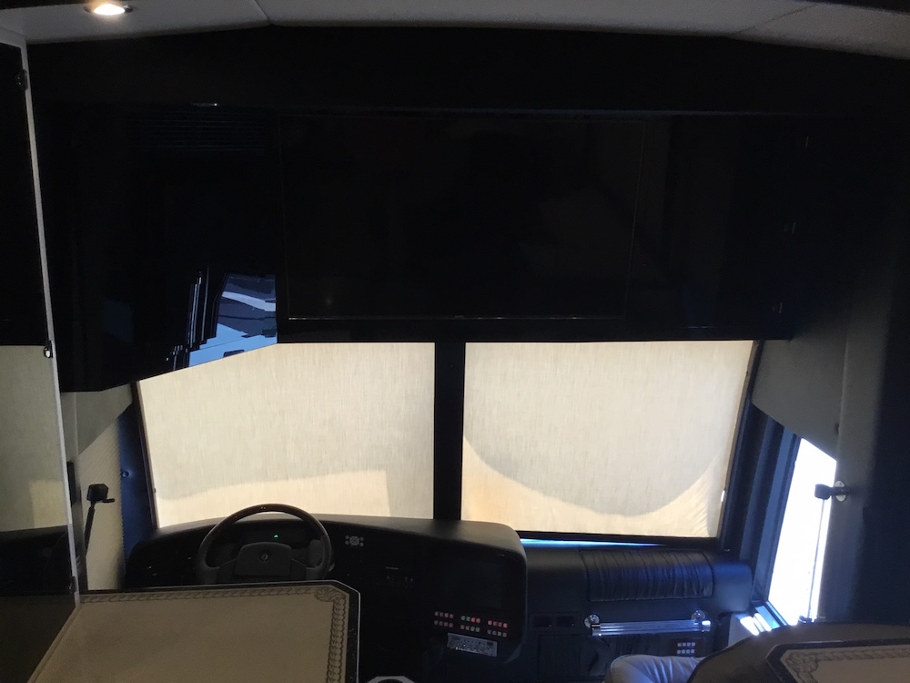 2006 Prevost Featherlite H3-45 For Sale