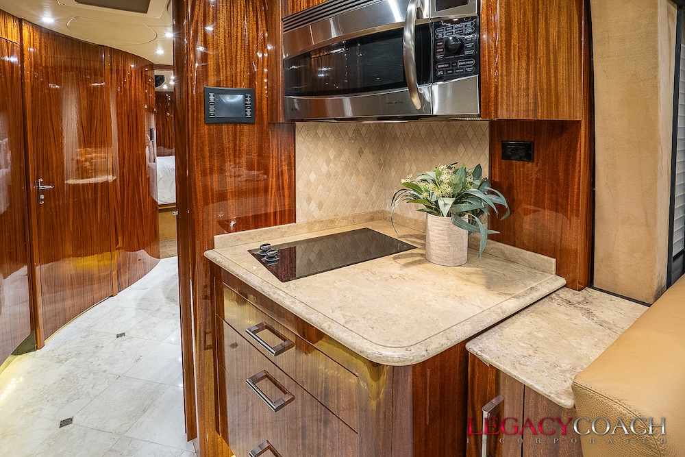 2008 Prevost Legendary XLII For Sale