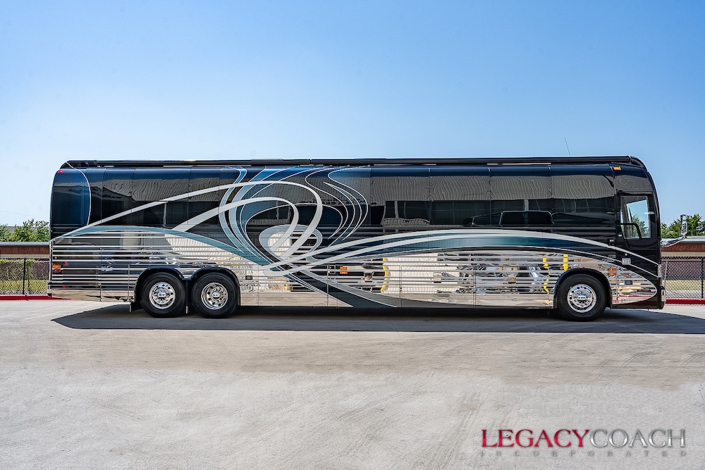 2008 Prevost Legendary XLII For Sale