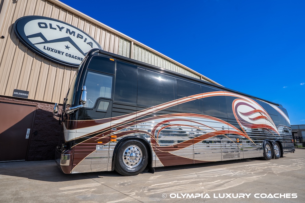 2006 Prevost Legendary XLII For Sale