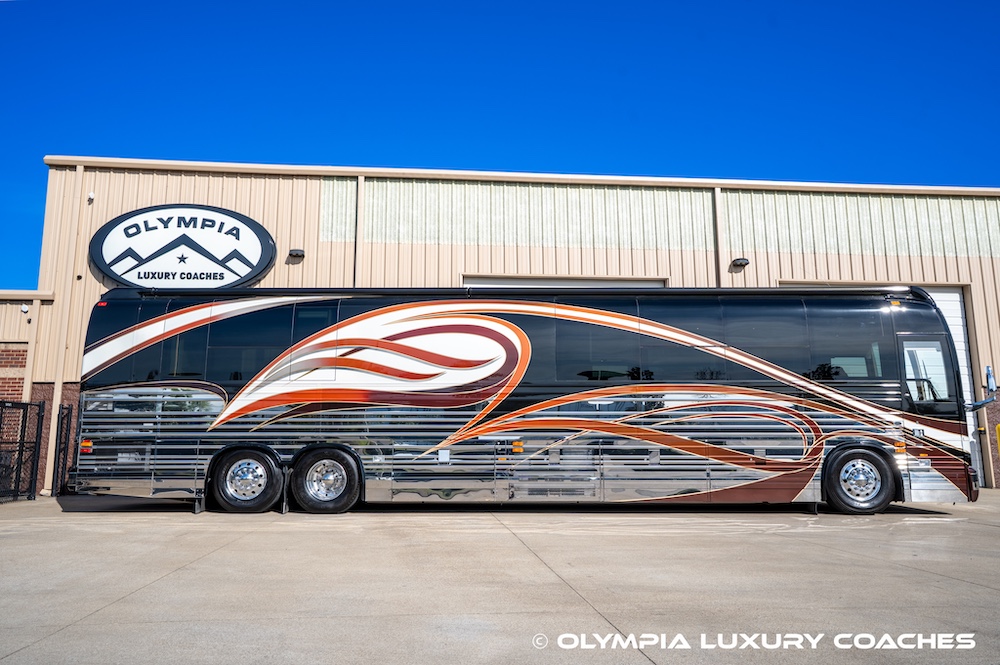 2006 Prevost Legendary XLII For Sale