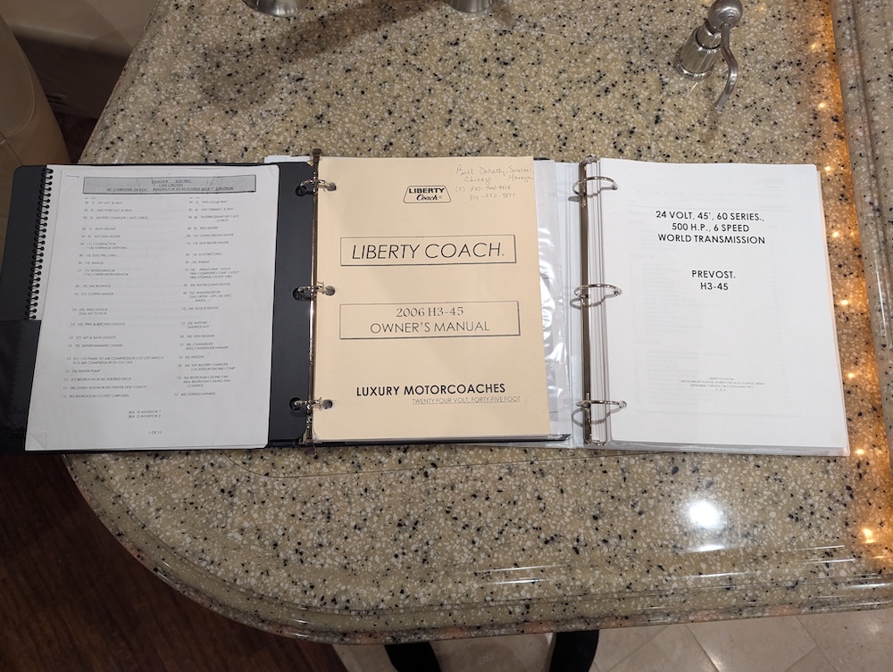 2006 Prevost Liberty H3-45 For Sale