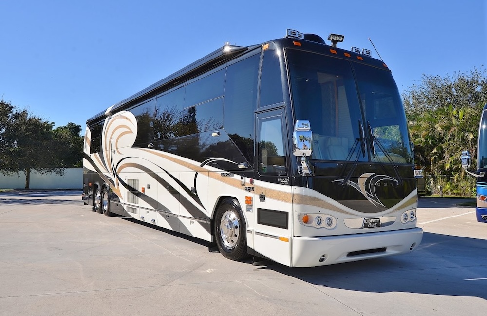 2006 Prevost Liberty H3-45 For Sale